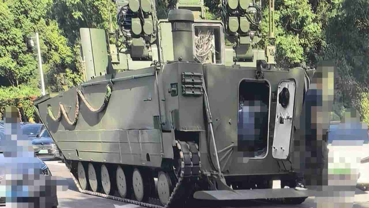 China desenvolve versão anfíbia do HQ-13 para apoiar operações navais e defesa costeira