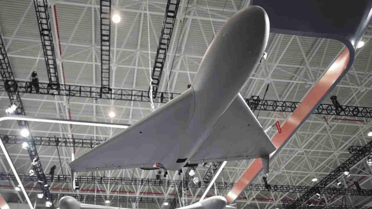 China lança drone suicida de longo alcance por US$ 10 mil e desafia mercado global