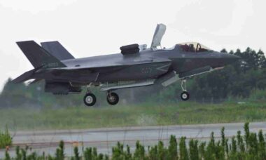 Japão inicia treinamentos com caças F-35B e avança na modernização de sua defesa aérea