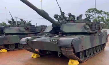 Taiwan recebe primeiros tanques Abrams M1A2T e reforça defesa estratégica da ilha