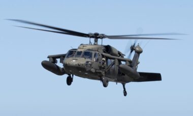 Exército dos EUA considera suspensão de novas compras de helicópteros