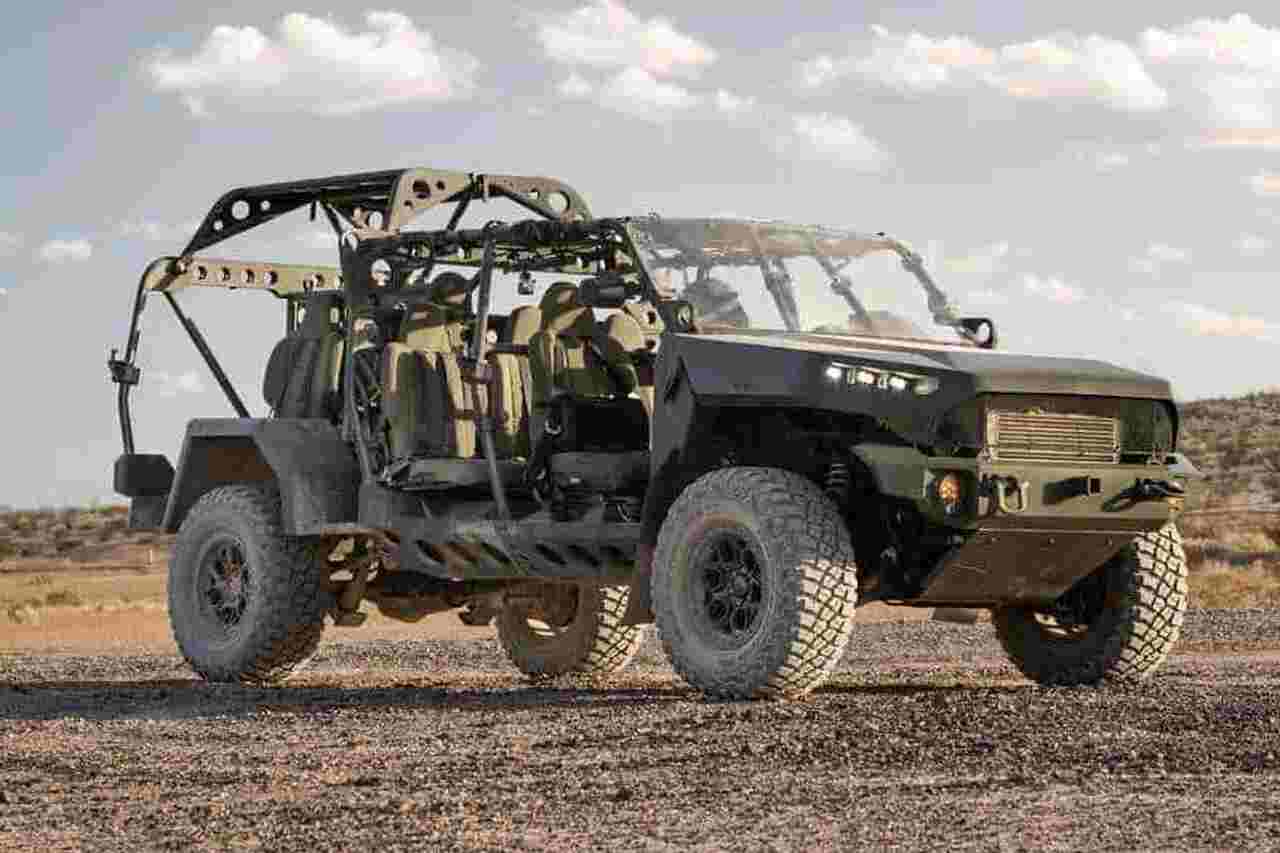 Brigada Stryker americana abandona veículos blindados para focar em alternativas mais leves