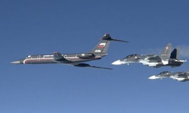 Avião russo Tu-134A-4 “Black Pearl” é interceptado sobre o Mar Báltico