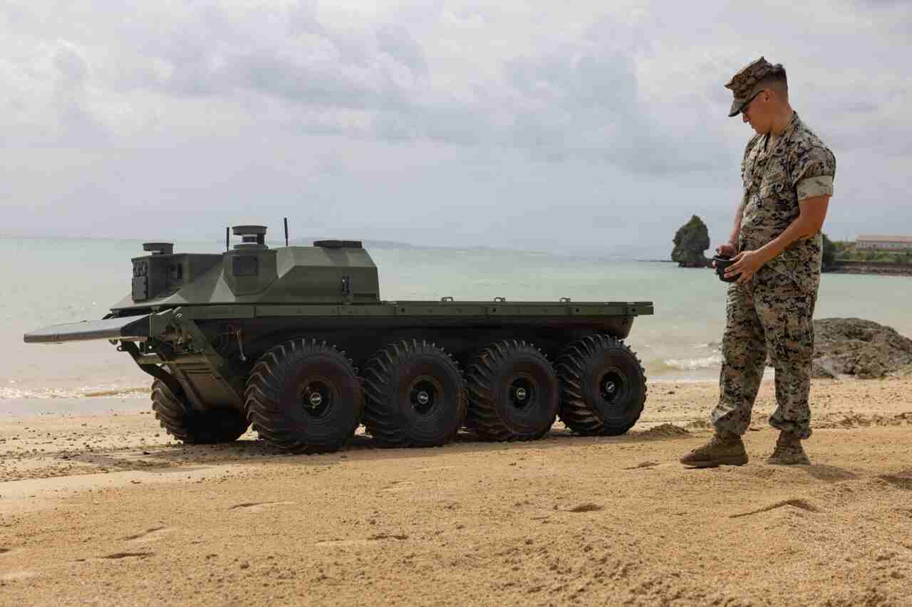 I Marines degli Stati Uniti testano veicoli senza equipaggio Rheinmetall in Giappone