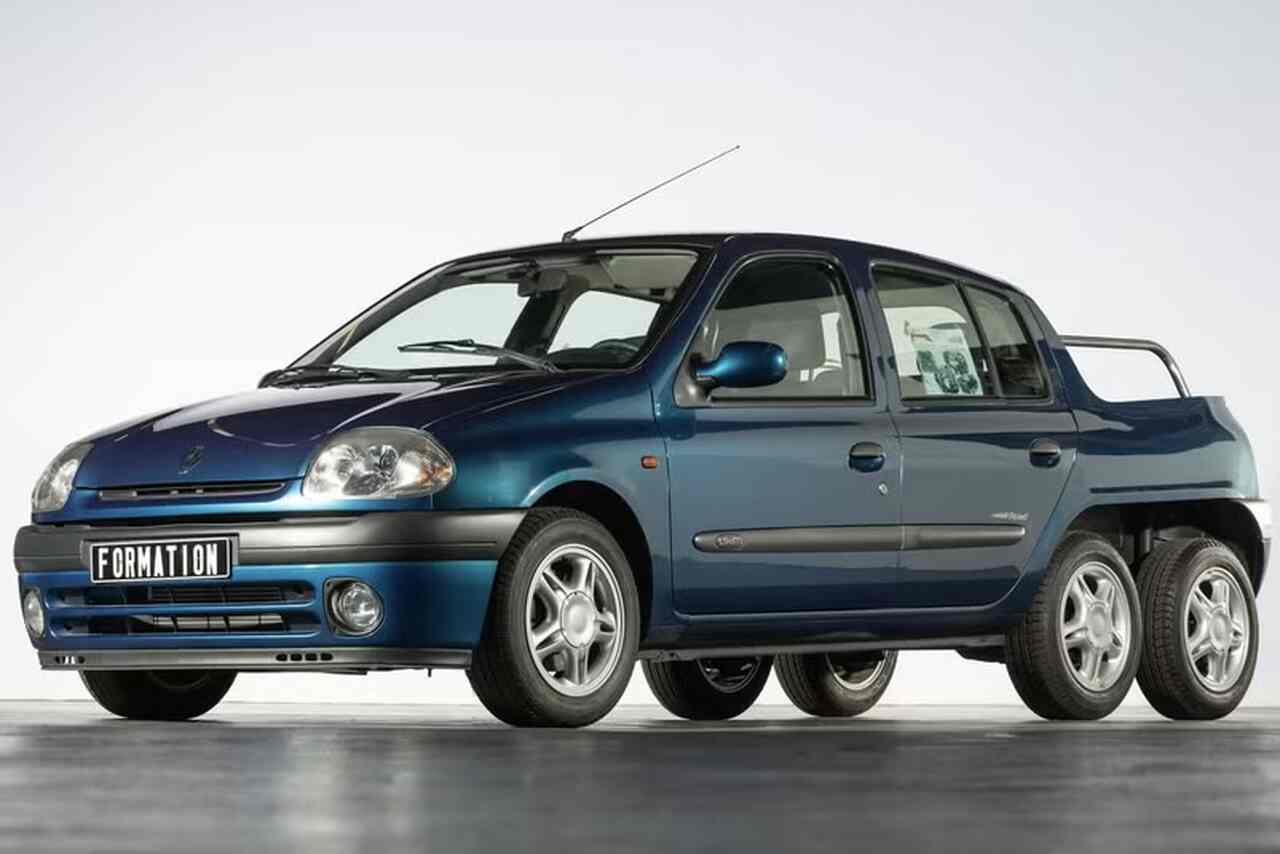 Strange concepts and Renault race cars will be auctioned soon