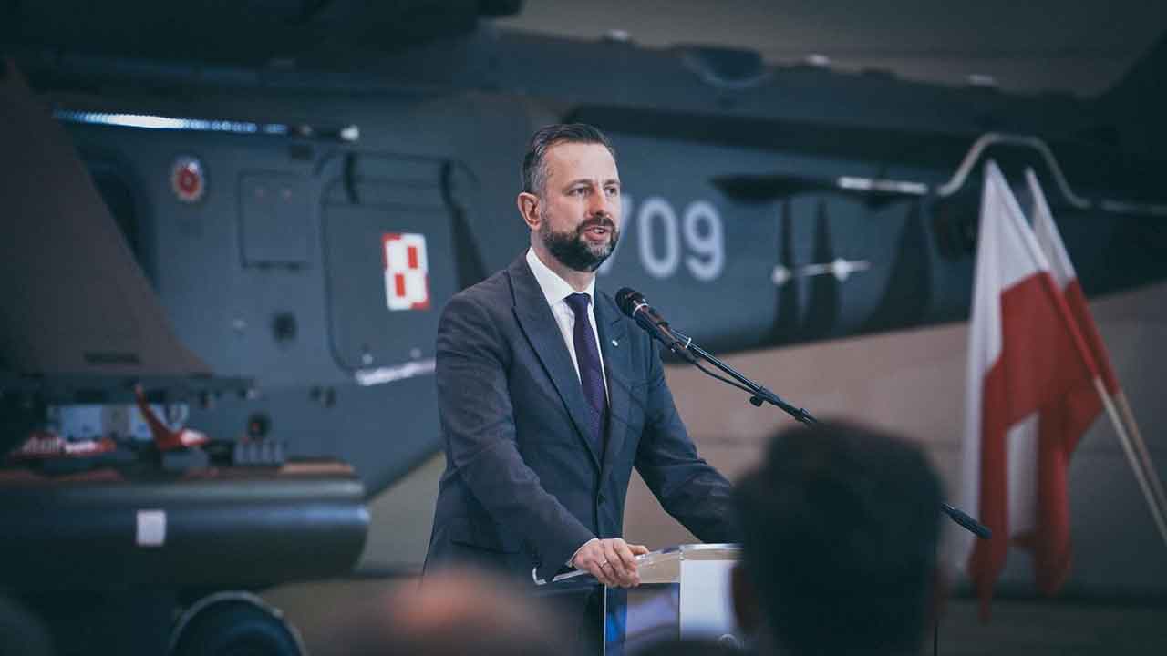 Helikopter AW149. X @PZLSwidnik