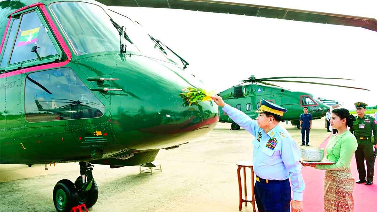 미얀마 공군의 러시아제 Mi-38T 헬리콥터. 사진: mdsi-myanmar.org