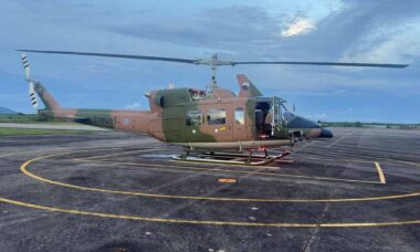 Bell entrega Bell 212 modernizado à Marinha Real da Tailândia. Foto: Bell flight