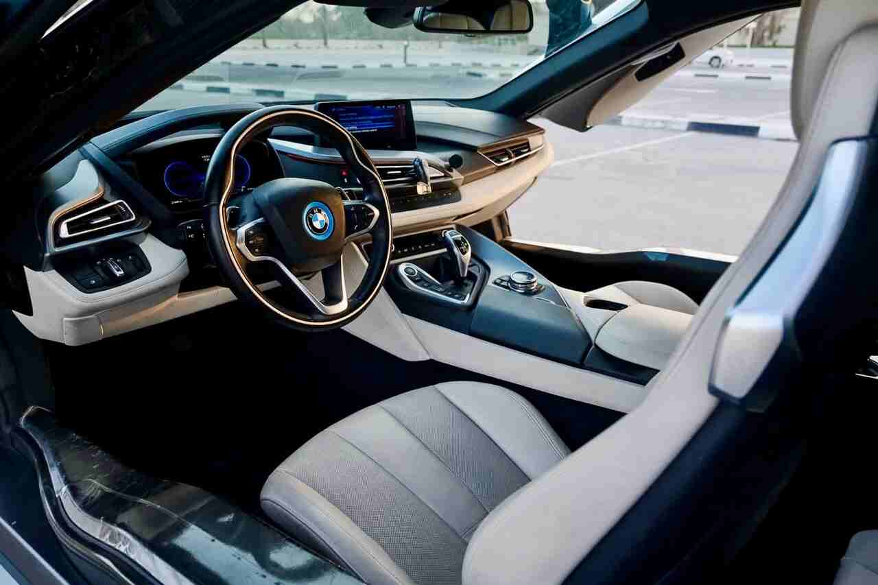BMW i8 die eigendom was van Diego Maradona gaat onder de hamer