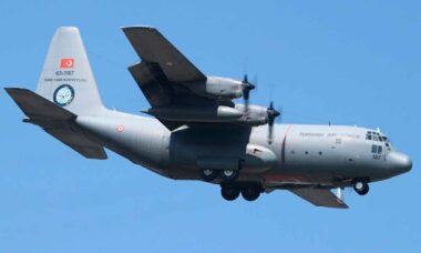 Avião militar C-130 da Força Aérea Turca. Foto: Ministério da Defesa Nacional da Turquia