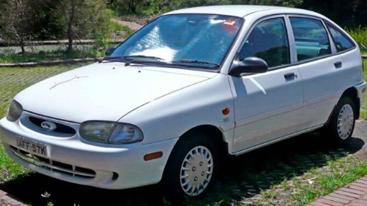 Ford Aspire 1996