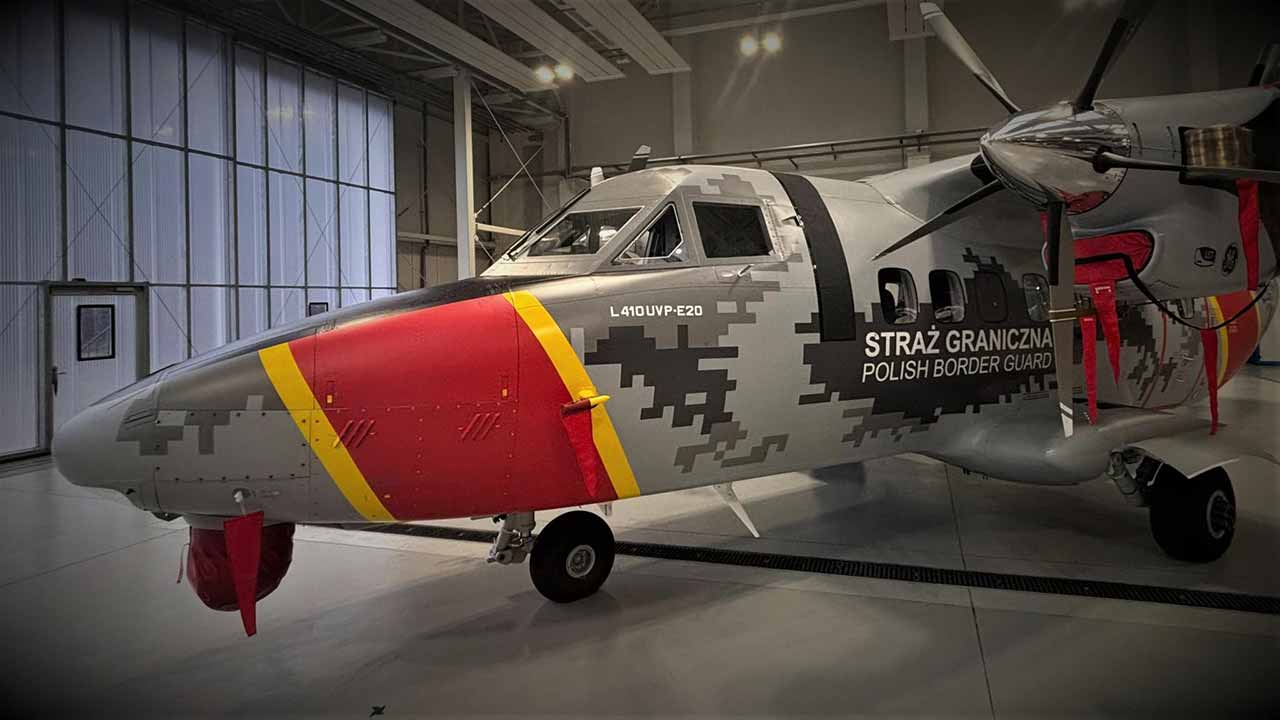 L-410UVP-E20. Foto: Facebook @STRAZGRANICZNA
