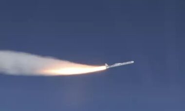 Missão da NASA lançará foguete ao espaço para evitar que um enorme telescópio colida com a Terra