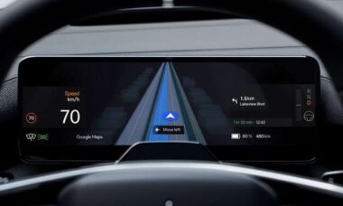 Polestar introduz recurso de orientação de faixa do Google Maps; entenda