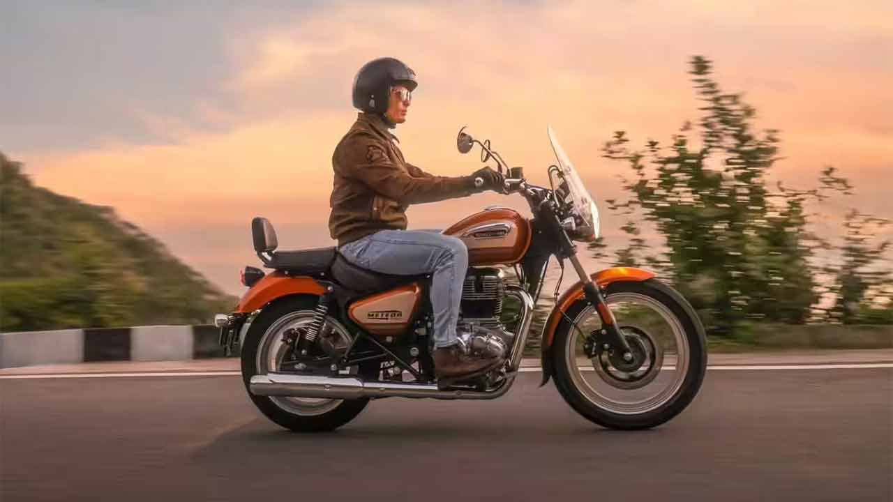 Meteor 350 Sundowner Orange. Photo: Royal Enfield