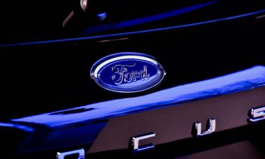 CEO da Ford fala sobre fabricantes de automóveis da China: "Podem nos tirar do mercado"