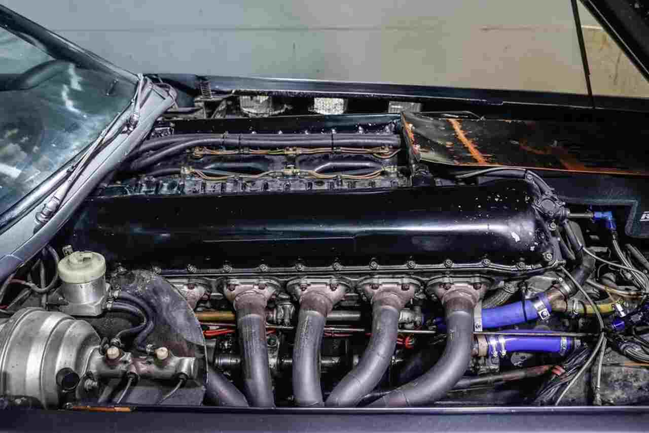 Rolls-Royce Merlin with 27-liter V-12 engine goes up for auction in the United Kingdom