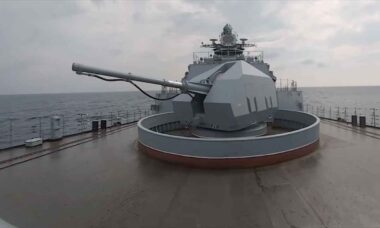 Rússia realiza complexo exercício naval com tiros reais no Oceano Índico. Telegram @mod_russia