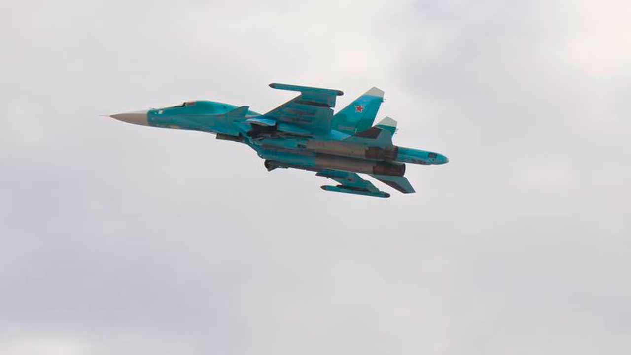 Su-34 전폭기. 사진: UAC