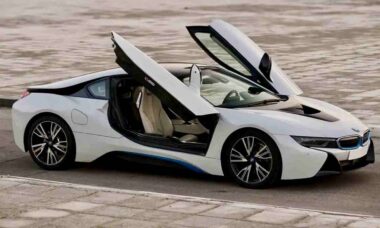BMW i8 que pertencia à Diego Maradona vai a leilão