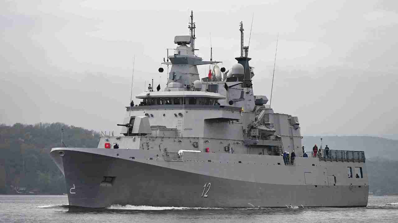 Bulgarien lancerer Hrabri, sit første nationale skib i 100 år og markerer naval modernisering