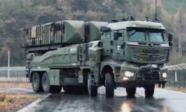 Turquia avança no míssil Tayfun após teste bem-sucedido e prepara nova variante