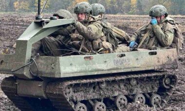 Rússia usa plataforma robótica Omich em zona de combate na Ucrânia pela 1ª vez