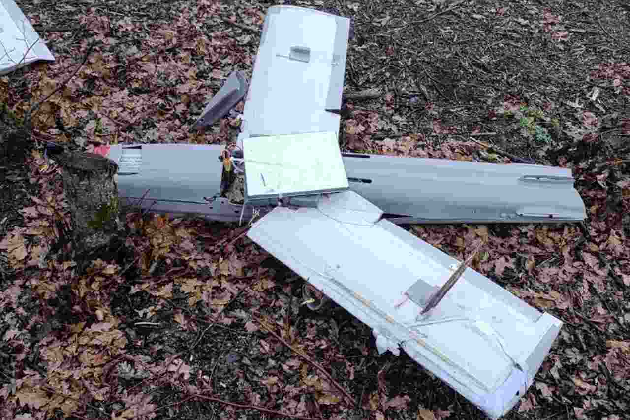 軍がStarlink端末搭載のロシア偵察ドローンを撃墜