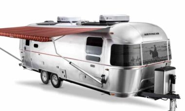 Airstream lança Stetson 6666, trailer que presta homenagem ao velho oeste americano