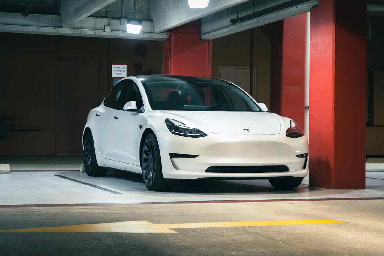Investigation reveals that Tesla electric door handles were responsible for the deaths of 15 people