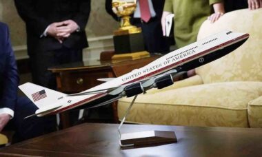 Programa de jato presidencial Air Force One da Boeing atinge US$ 4,3 bilhões