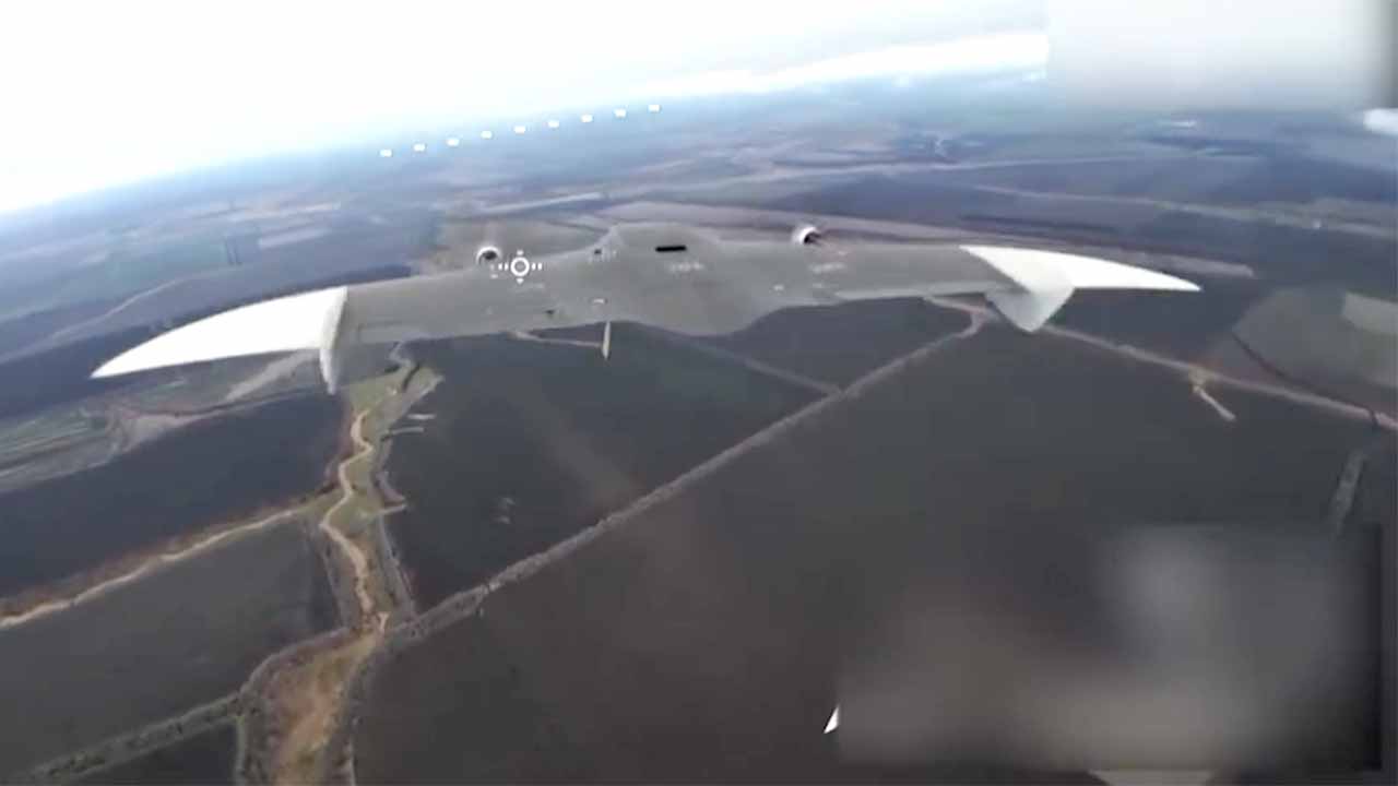 Vídeo: Ucrânia abate dois drones russos de reconhecimento com interceptador General Cherry AIR