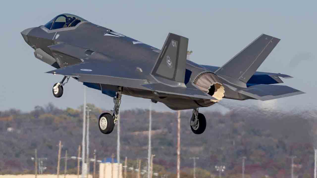 Luftverteidigung: Finnland übernimmt die AMRAAM AIM-120D-3-Rakete für seine F-35-Flotte. Instagram @pv_logistiikkalaitos