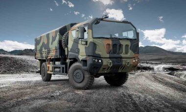 Caminhão Iveco SMR6. Foto: IDV