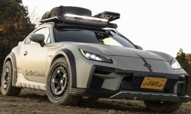 Kuhl apresenta Toyota GR86 Outroad, versão off-road e acessível do carro esportivo japonês