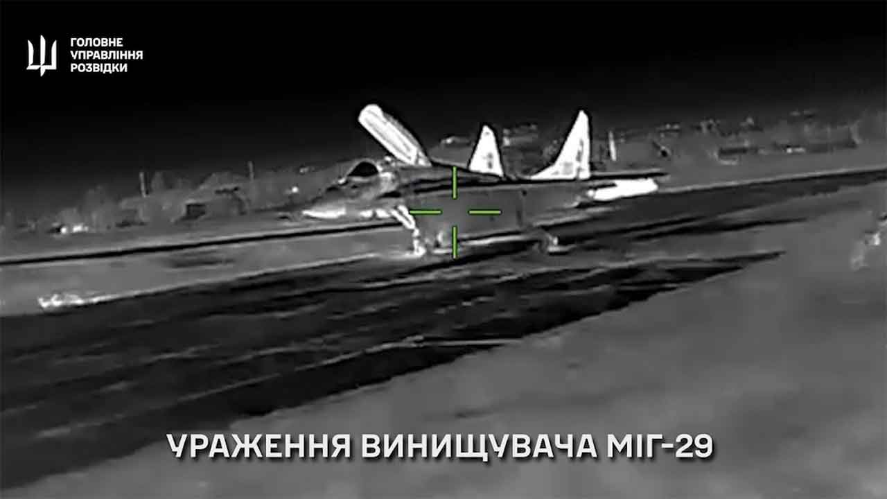 Ucrânia destrói caça russo MiG-29 e radar Irtysh em ataque de drone na Crimeia. Telegram @army_tv