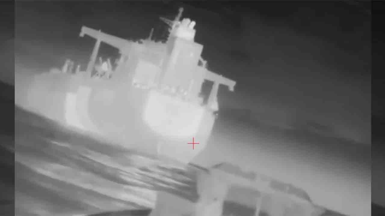 Des drones Sea Baby frappent des pétroliers russes en mer Noire. Vidéo : Serhiy Sternenko / Telegram