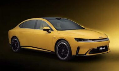 Smart anuncia #6, seu primeiro sedã híbrido