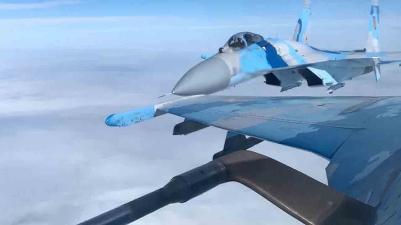 Volo di una coppia di Su-27 della 39ª Brigata di Aviazione Tattica. Telegram @UkrAirForce