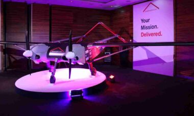 Drone britânico ULTRA alcança 2.000 km e pode levar 200 kg em missão única