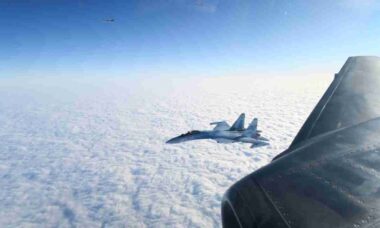 Suécia aciona caças após identificar Su-35S e Tu-22M3 russos sobre o Mar Báltico