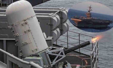 Marinha dos EUA testa armas do USS Abraham Lincoln em exercícios no Mar do Sul da China