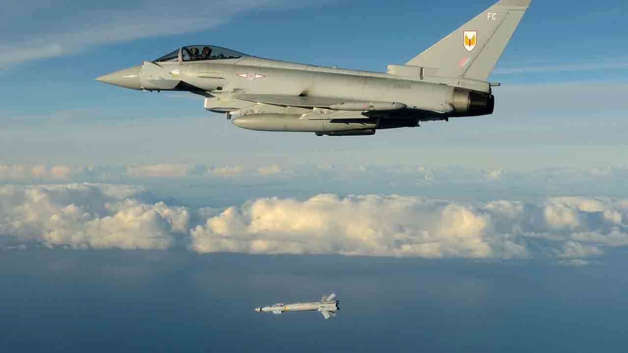 Bombas aéreas guiadas Paveway IV. Foto: Crown Copyright