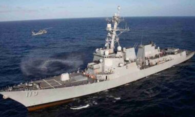 EUA reforçam armada e vigilância aérea no Oriente Médio em meio à tensão com o Irã
