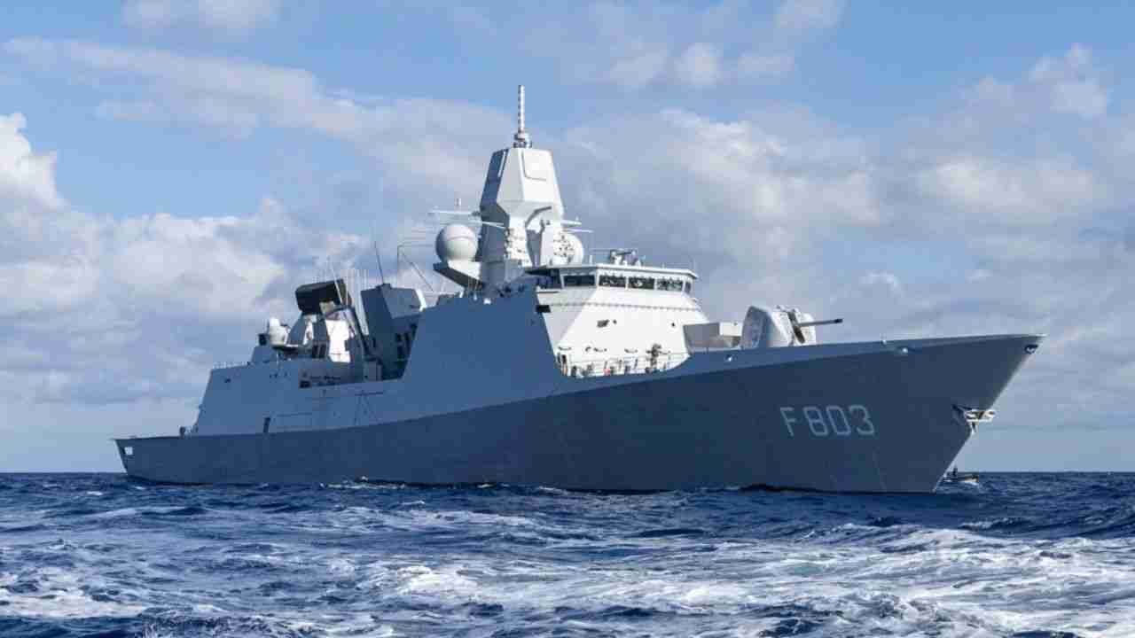 Fragata holandesa derruba 7 drones em exercício da OTAN no Reino Unido