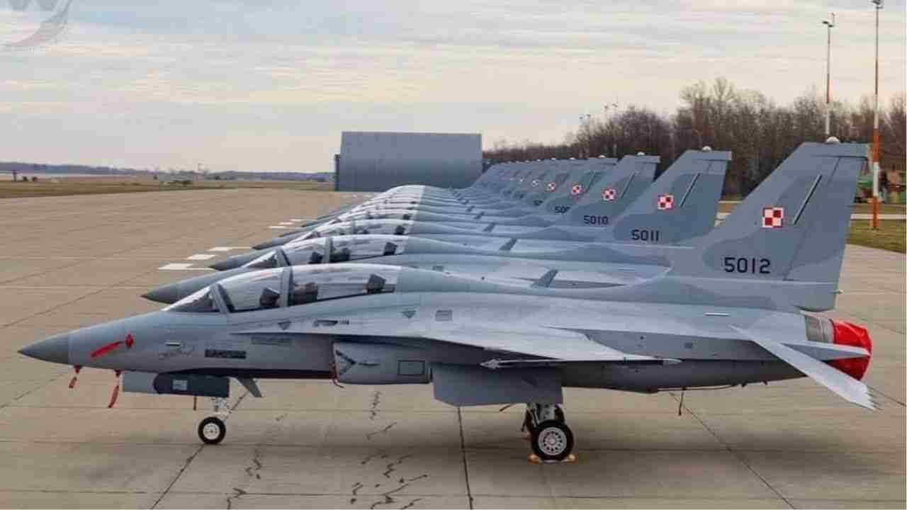 Lengyelország integrálja az AIM-9X-et a FA-50PL-be, és 2029-re halasztja a könnyű vadászgép szállításait