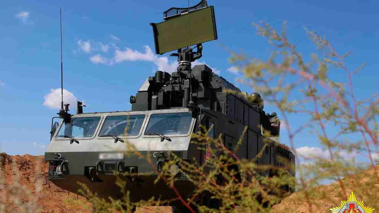 Weißrussland installiert Tor-System zum Schutz der Raffinerie 30 km von der Ukraine entfernt
