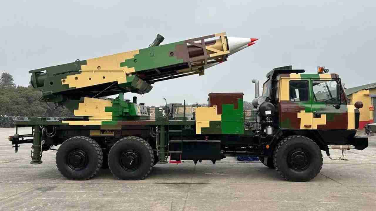 Índia apresenta Suryastra: novo lançador de foguetes com alcance de até 300 km