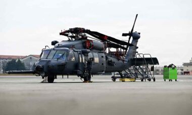 Força Aérea dos EUA finaliza a implantação do HH-60W para a Europa