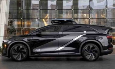 Lucid Motors fecha parceria com a Uber para transformar Gravity em robotáxi